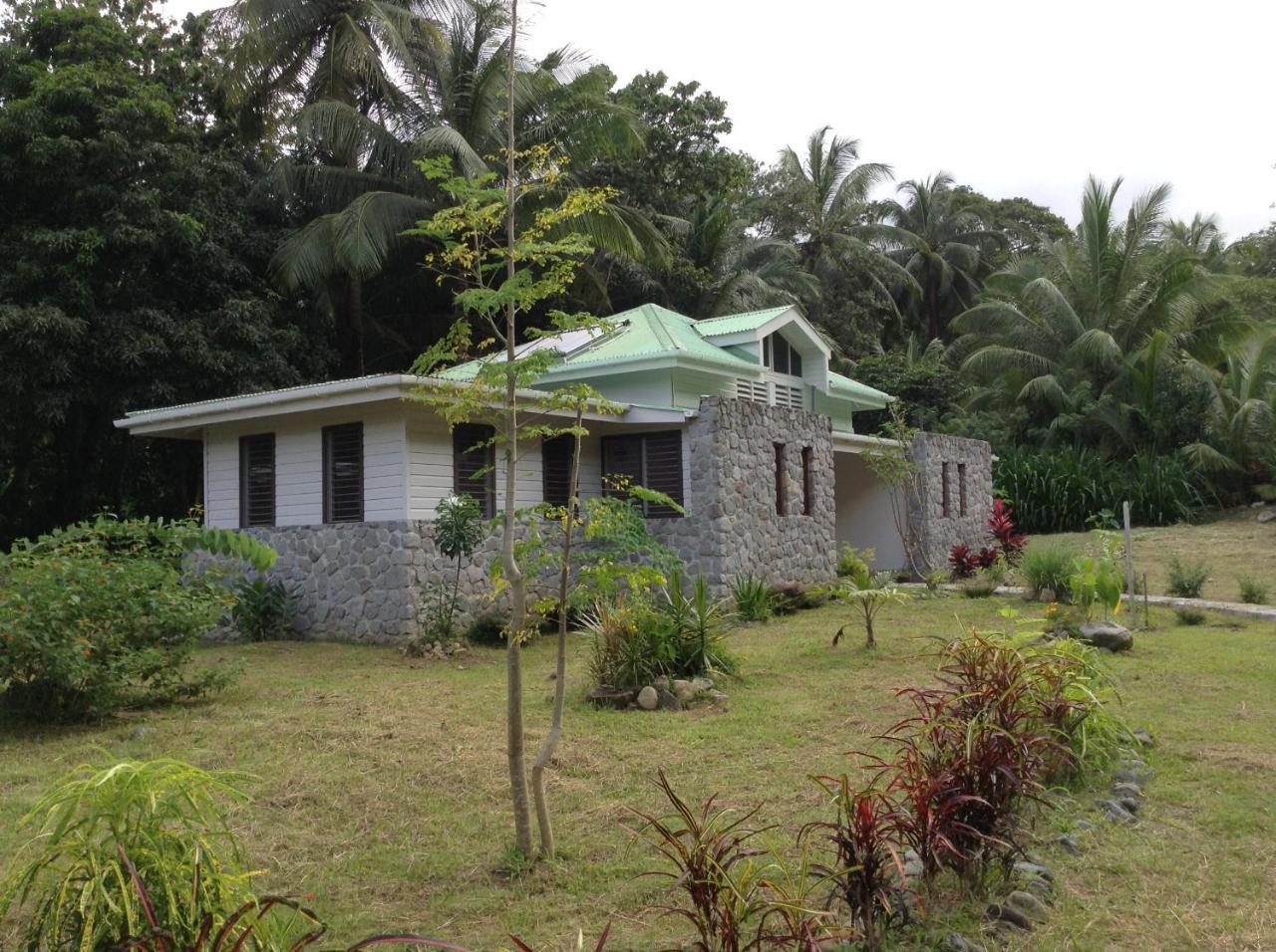 Citrus Creek Plantation Villa La Plaine Exteriör bild